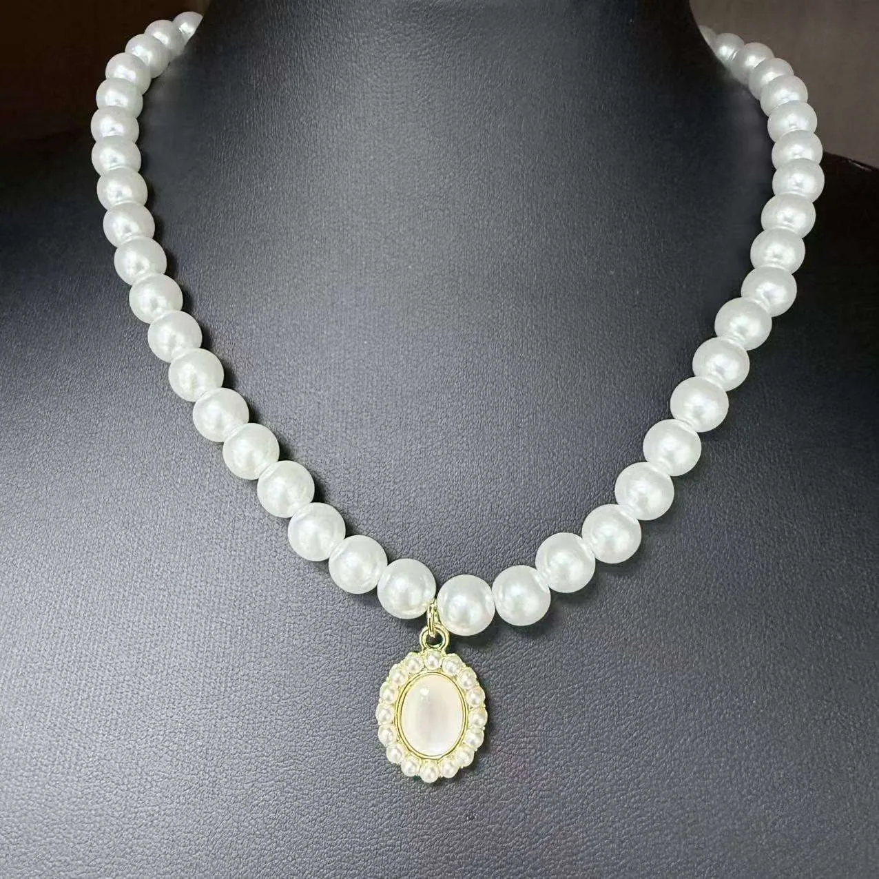 French Vintage Pearl Necklaces Statement Natural Stone Pendant Inset Pearls Gold Plated Beaded Fancy Jewellery for Ladies